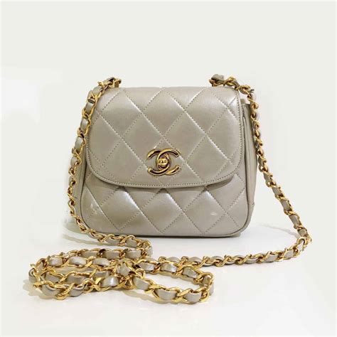 chanel pearl handbag|chanel small quilted bag.